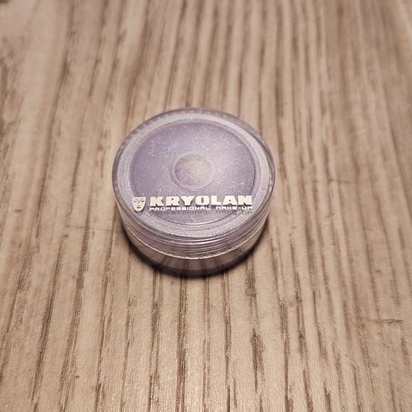 Kryolan Satin Powder Pigment in City Berlin - Picture 6 of 6